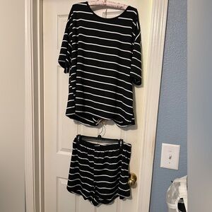 SHEIN Black and White Striped Set